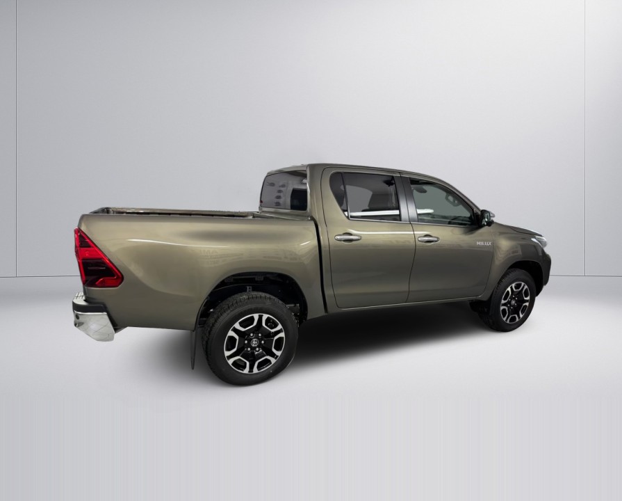Toyota Hilux Executive (3)