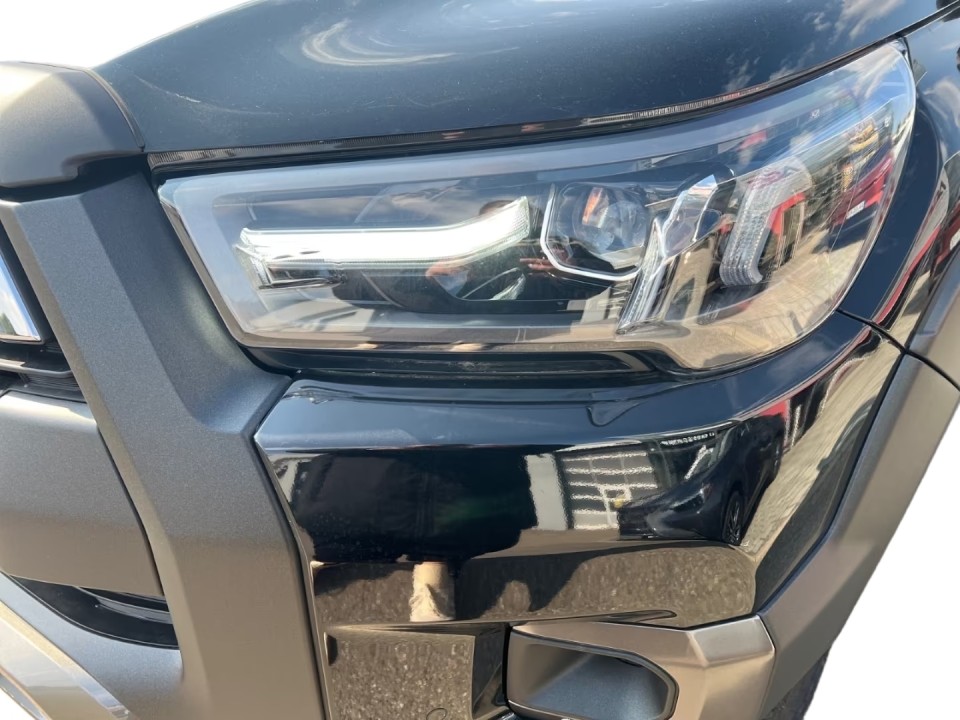 Toyota Hilux Comfort - foto 22