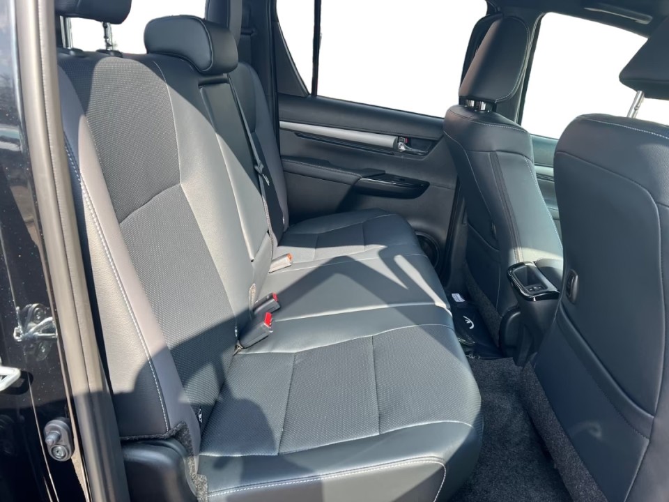 Toyota Hilux Comfort - foto 9