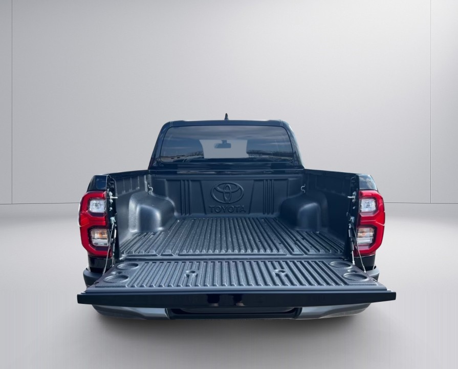 Toyota Hilux Comfort - foto 24