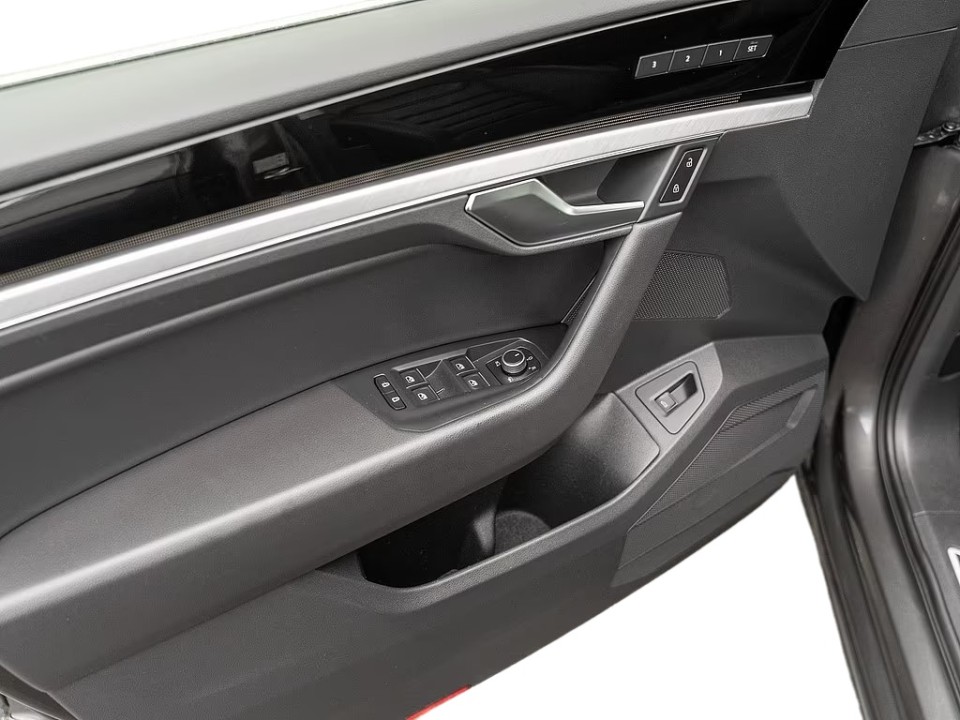 Volkswagen Touareg - foto 10