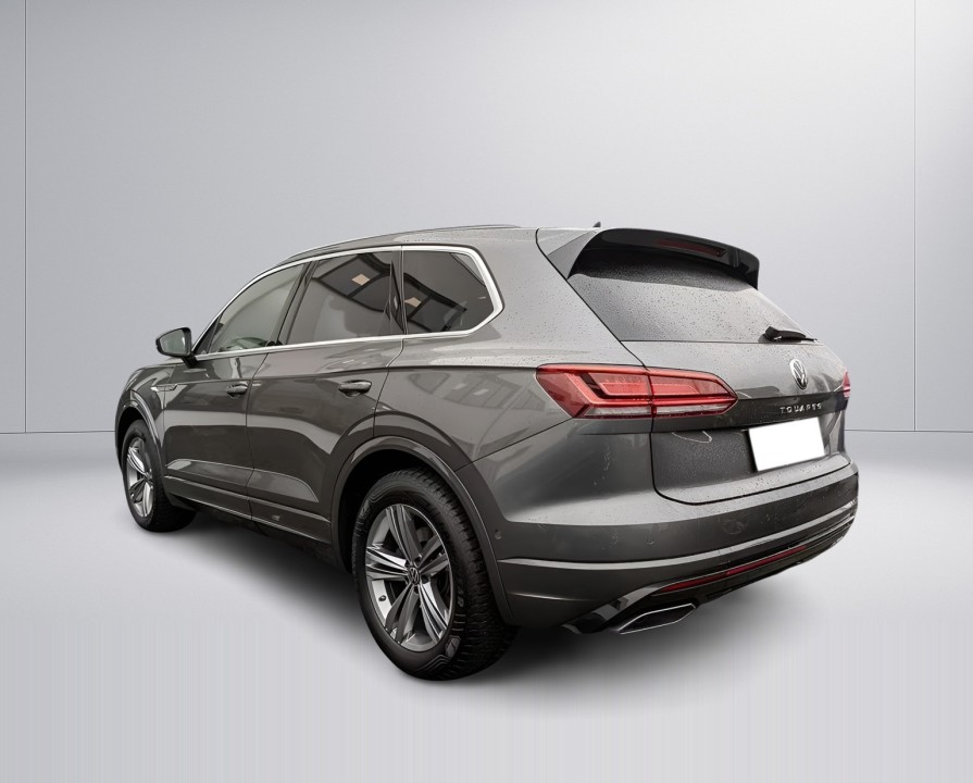 Volkswagen Touareg (2)