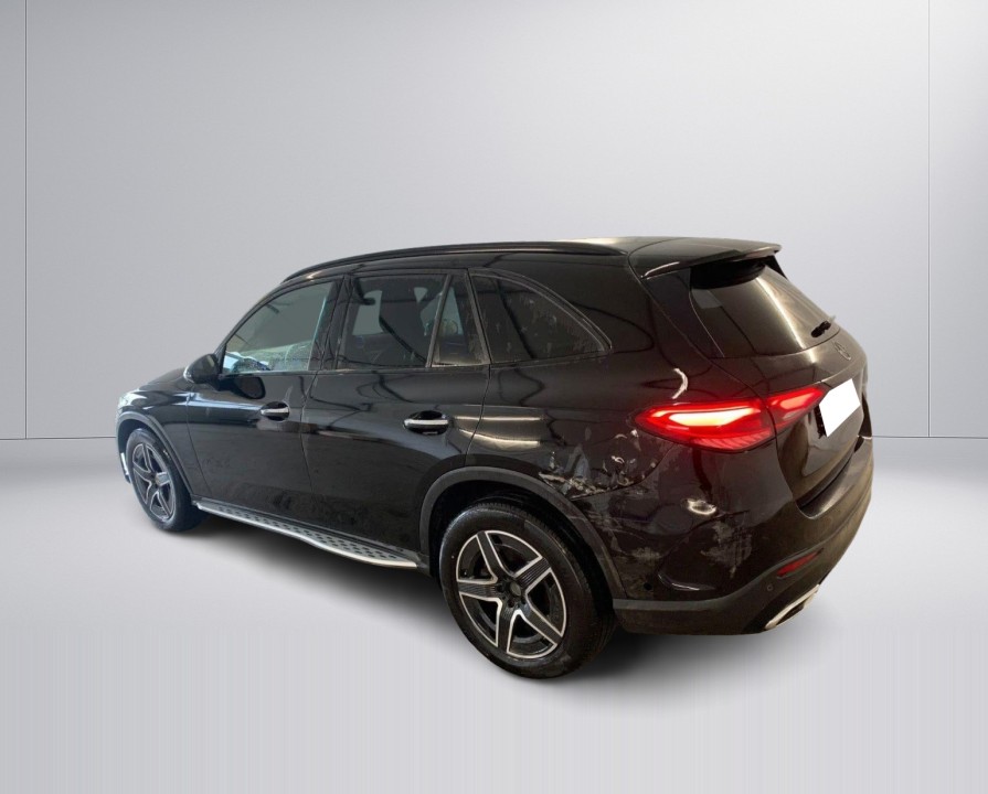 Mercedes-Benz GLC 220d AMG (3)