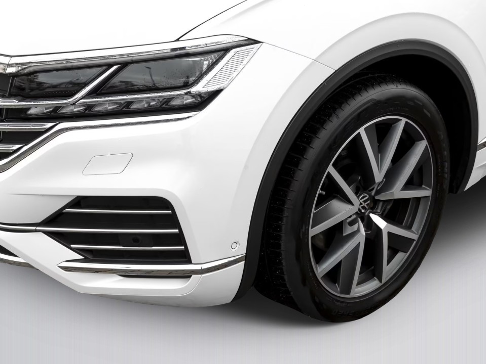 Volkswagen Touareg Elegance - foto 19