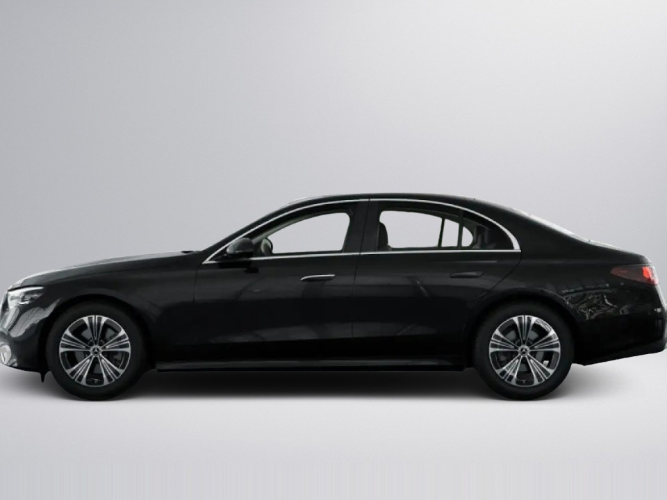 Mercedes-Benz E 200 4MATIC (4)