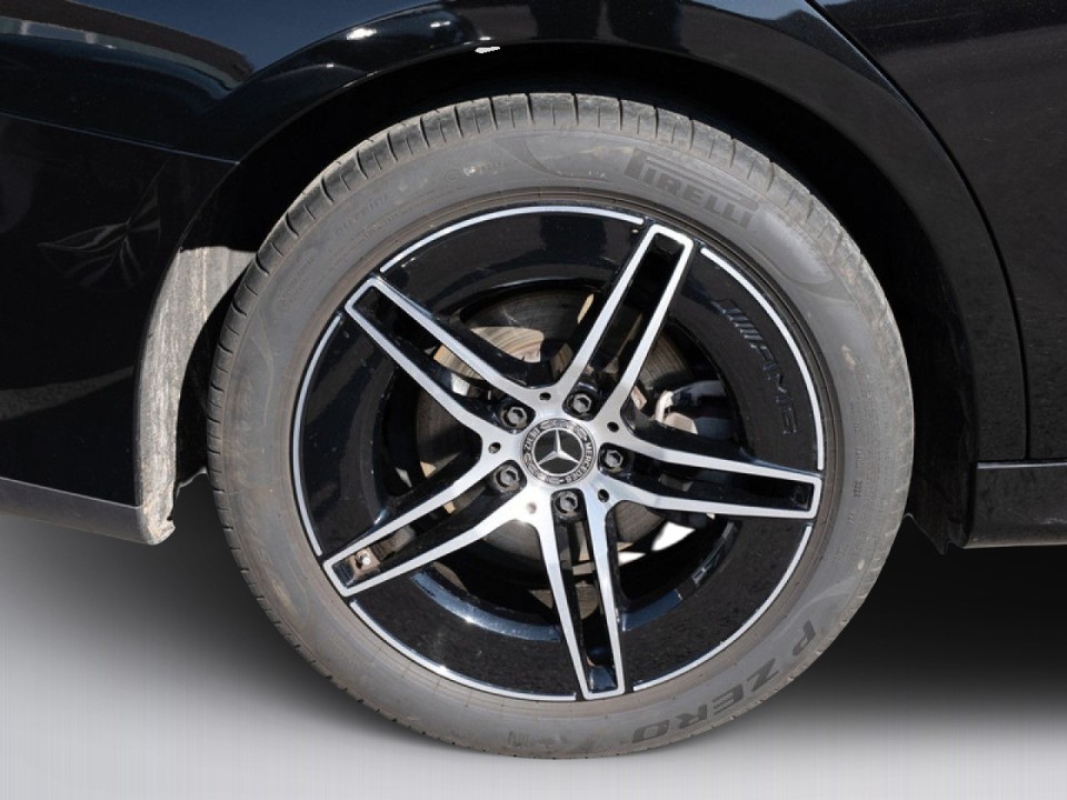 Mercedes-Benz E 200 4MATIC - foto 19