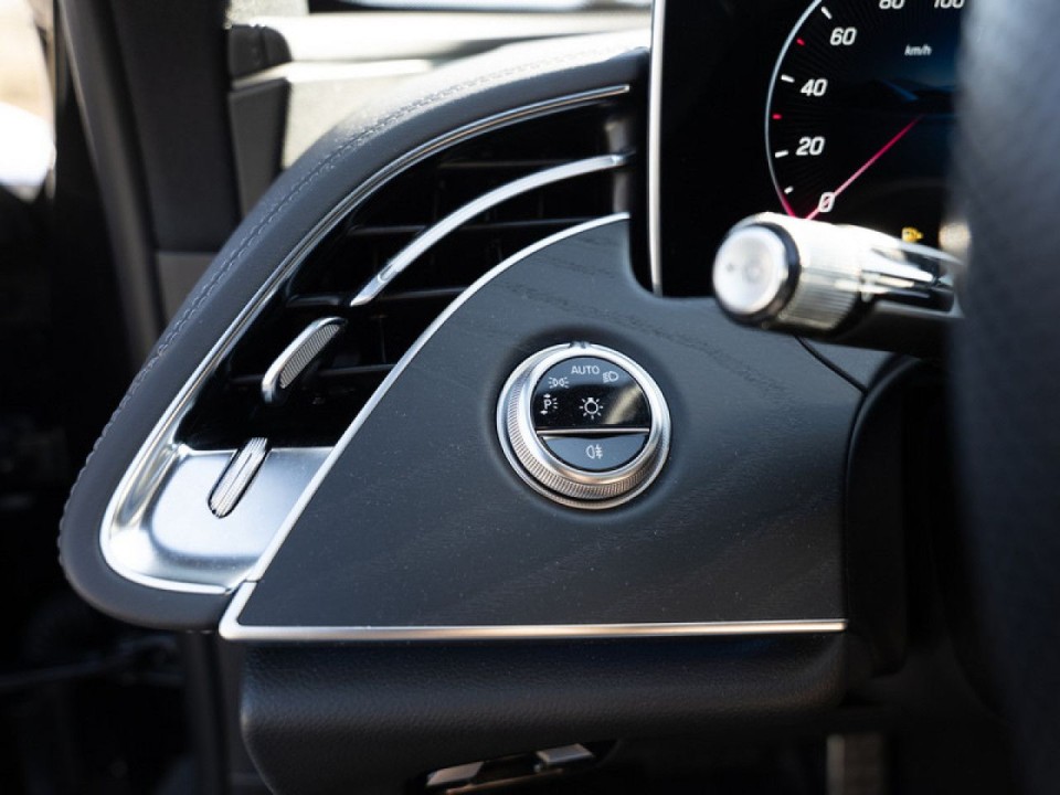 Mercedes-Benz E 200 4MATIC - foto 10