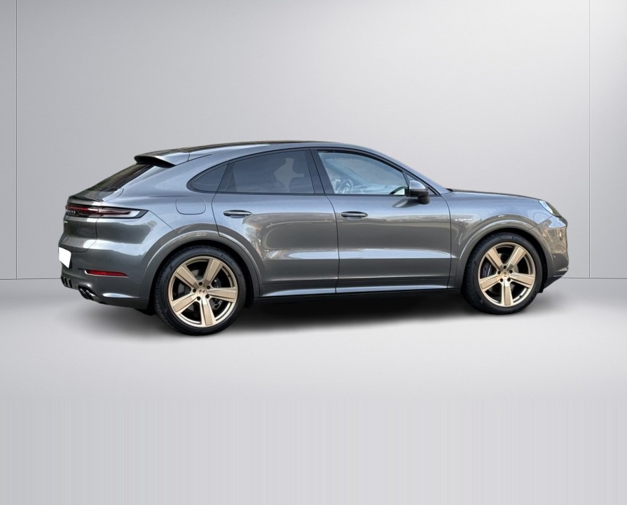 Porsche Cayenne Coupe E-Hybrid (5)