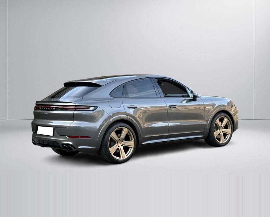 Porsche Cayenne Coupe E-Hybrid - foto 6