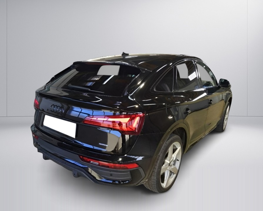 Audi Q5 Sportback 40 TFSI Quattro S tronic (2)
