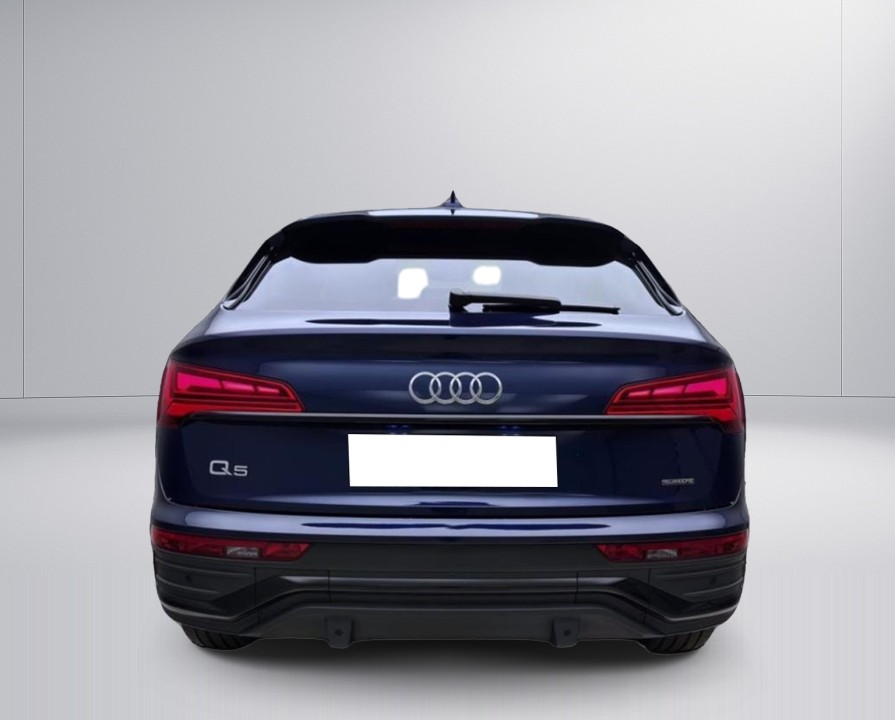 Audi Q5 Sportback 40 TDI quattro S tronic (3)