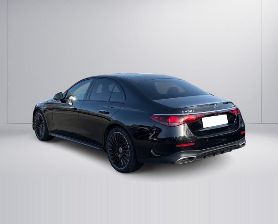 Mercedes-Benz E 450d 4MATIC AMG (4)