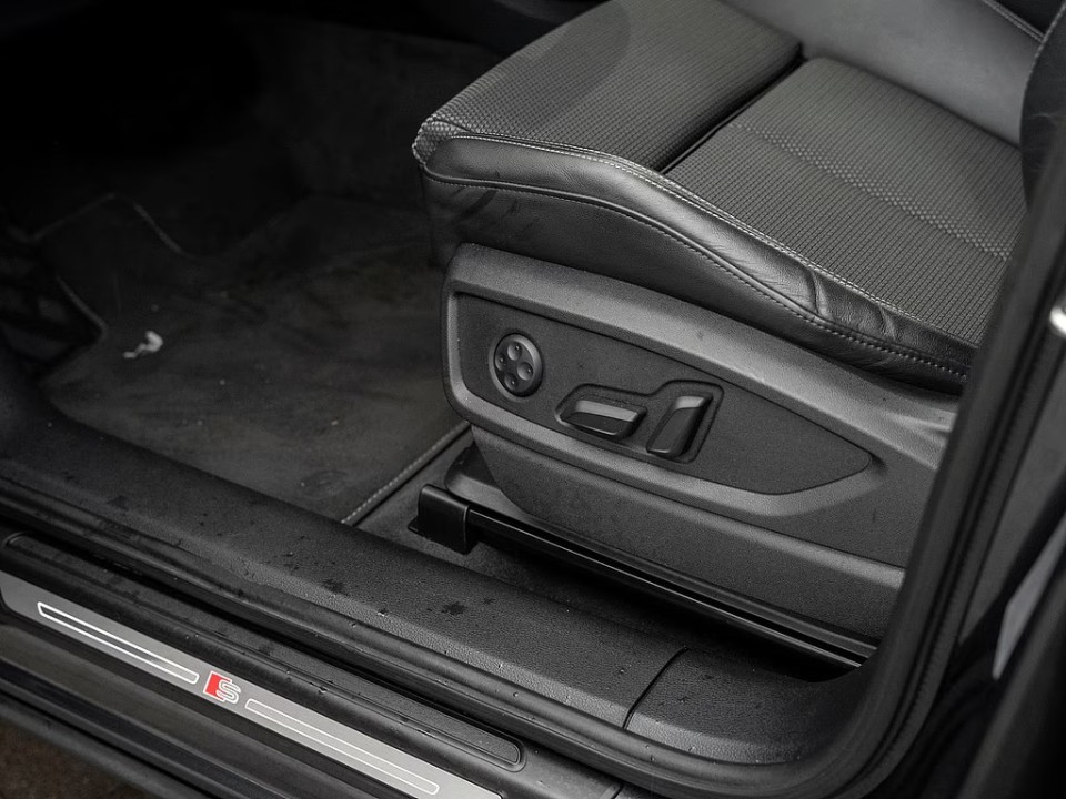 Audi Q5 55 TFSIe quattro S tronic - foto 13