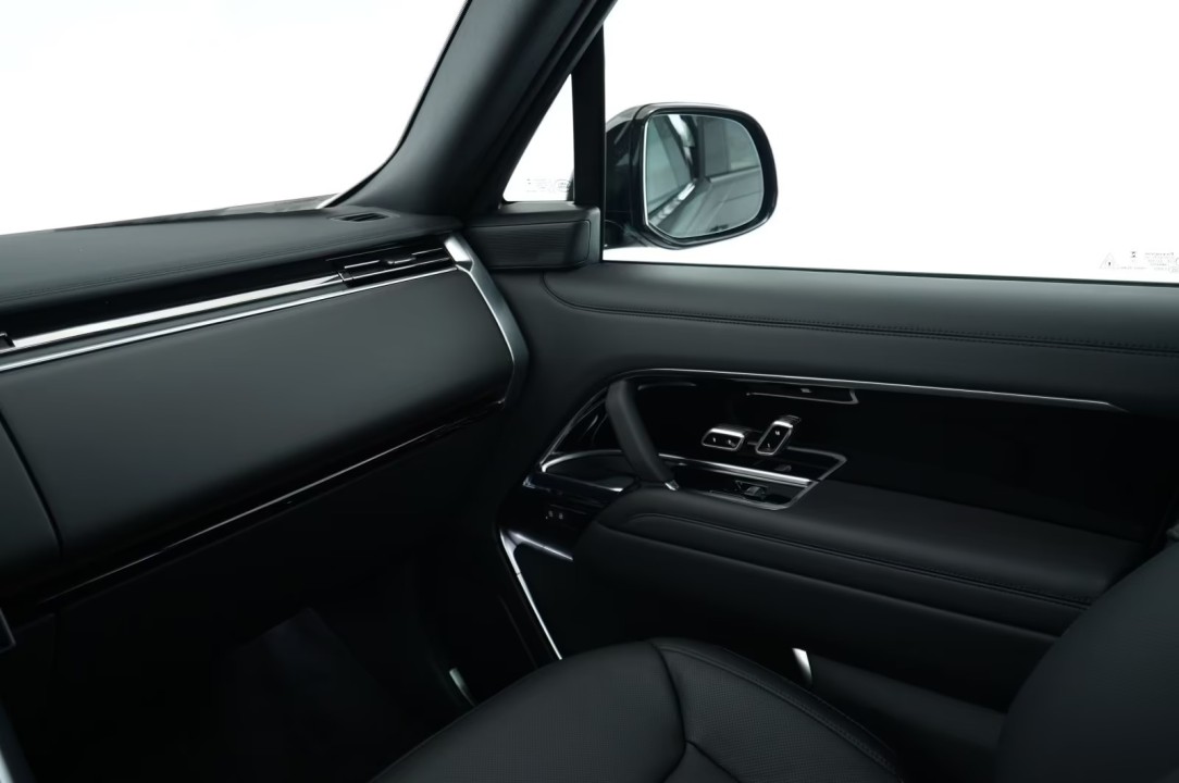 Land Rover Range Rover P460e HSE - foto 10