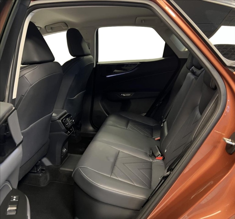 Lexus Seria NX 450h+ AWD Prestige - foto 10