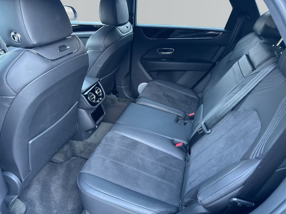 Bentley Bentayga S V8 - foto 11