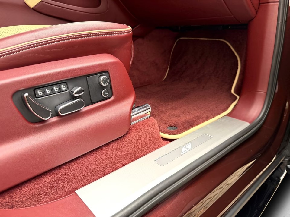 Bentley Bentayga S V8 - foto 27