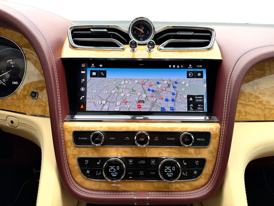 Bentley Bentayga S V8 - foto 19