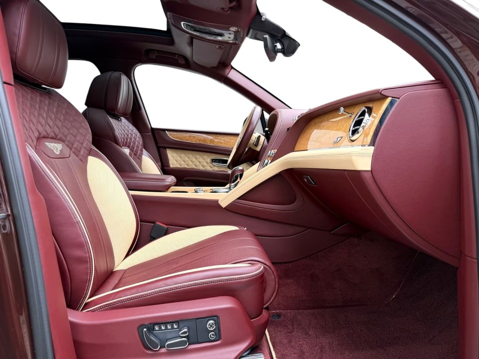 Bentley Bentayga S V8 - foto 16