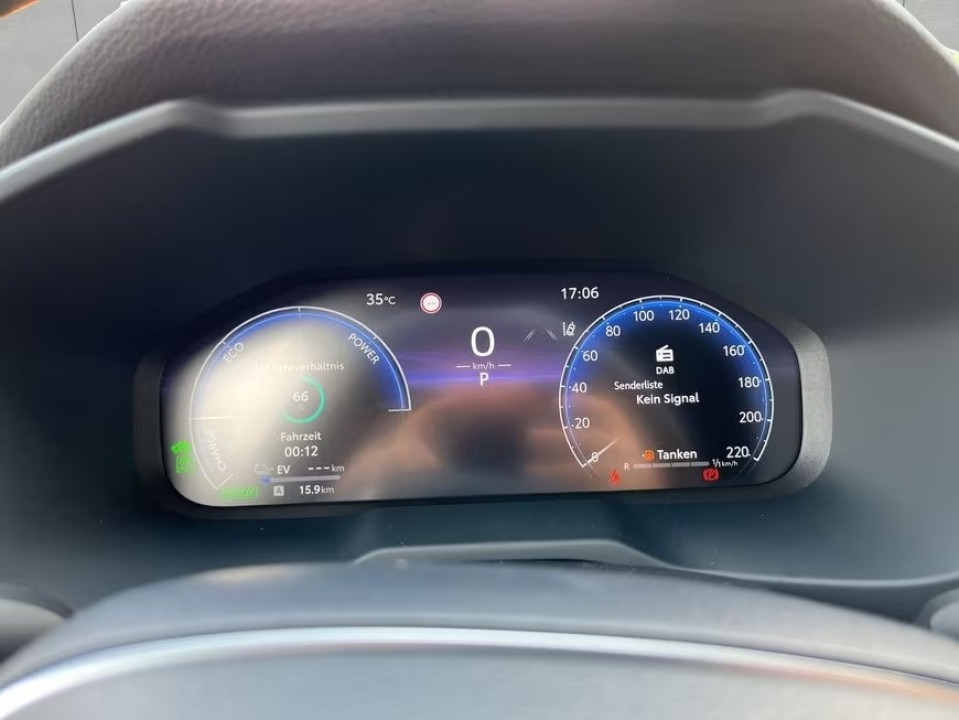 Toyota RAV4 - foto 12