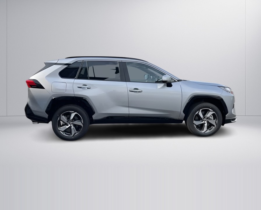 Toyota RAV4 (2)