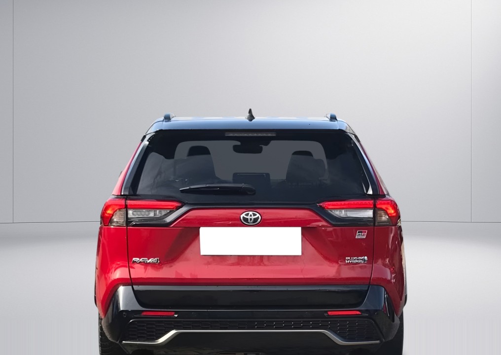 Toyota RAV4 (4)