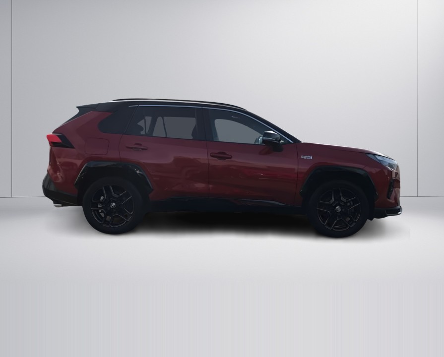 Toyota RAV4 (2)