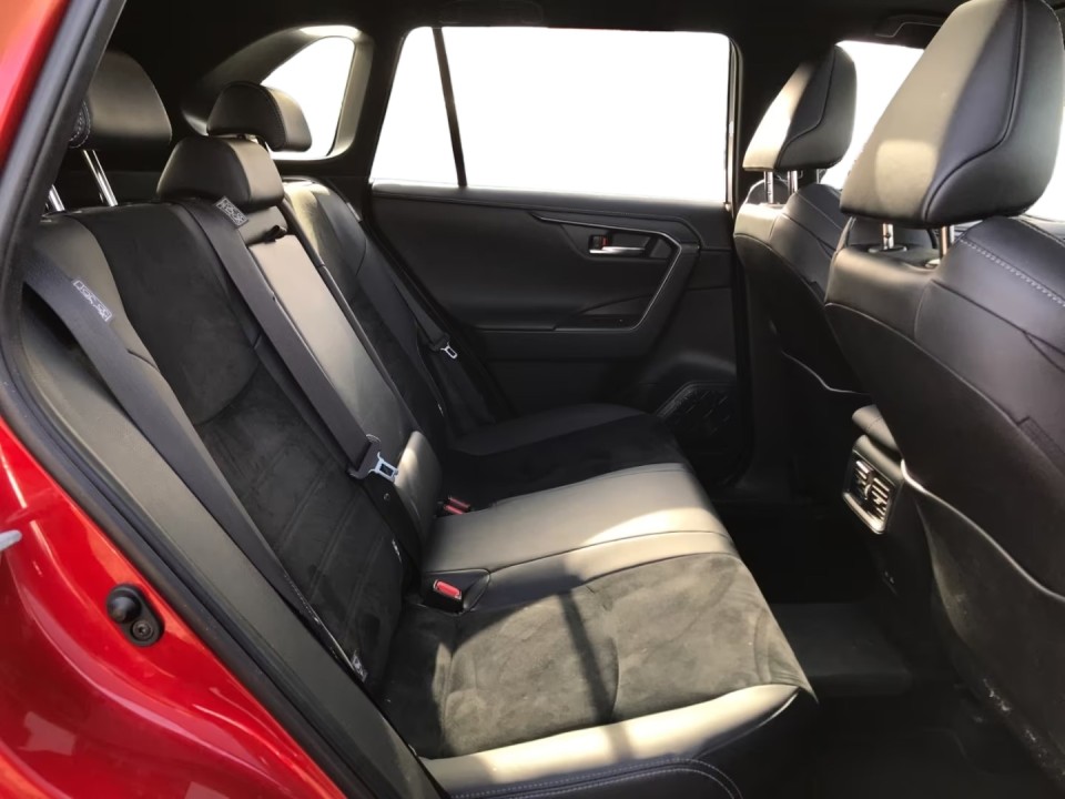 Toyota RAV4 - foto 21