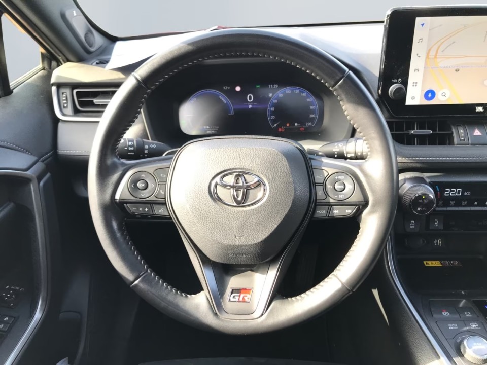Toyota RAV4 - foto 9