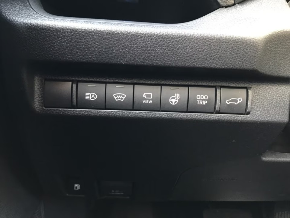 Toyota RAV4 - foto 20