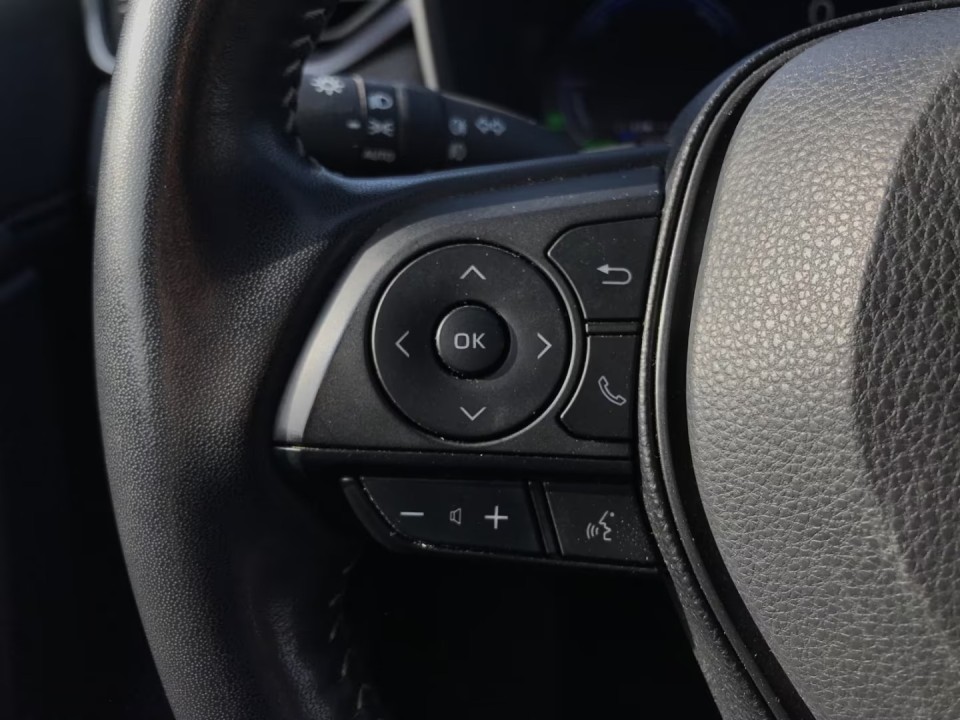 Toyota RAV4 - foto 14