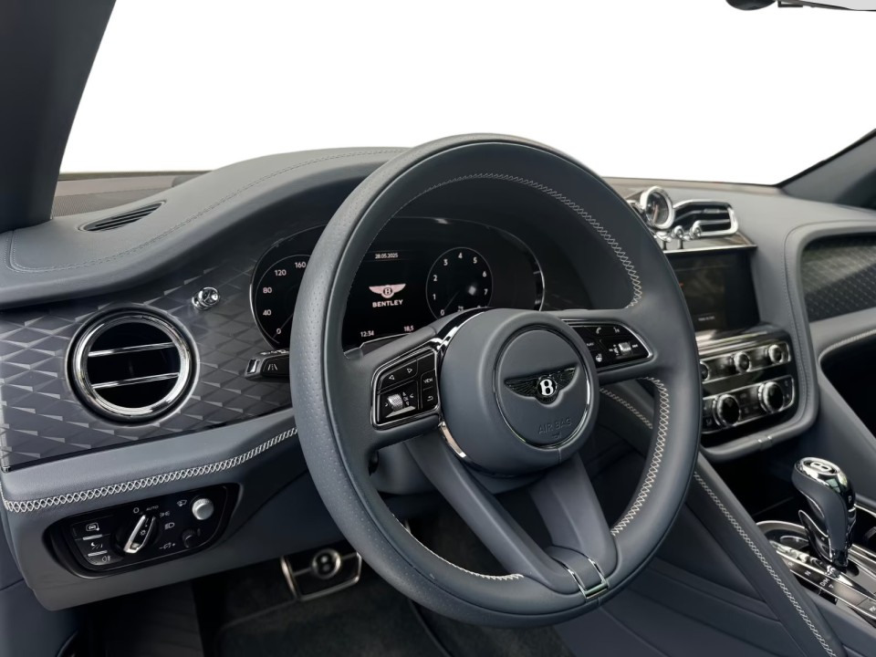 Bentley Bentayga - foto 21