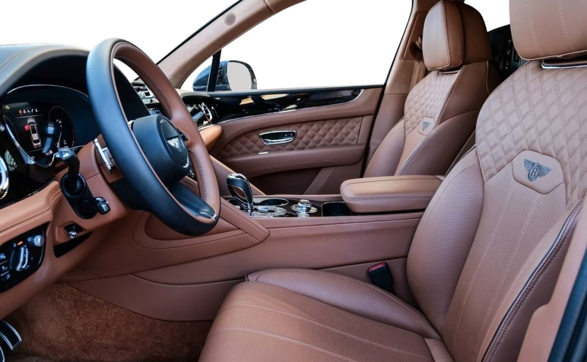 Bentley Bentayga V8 Azure - foto 8