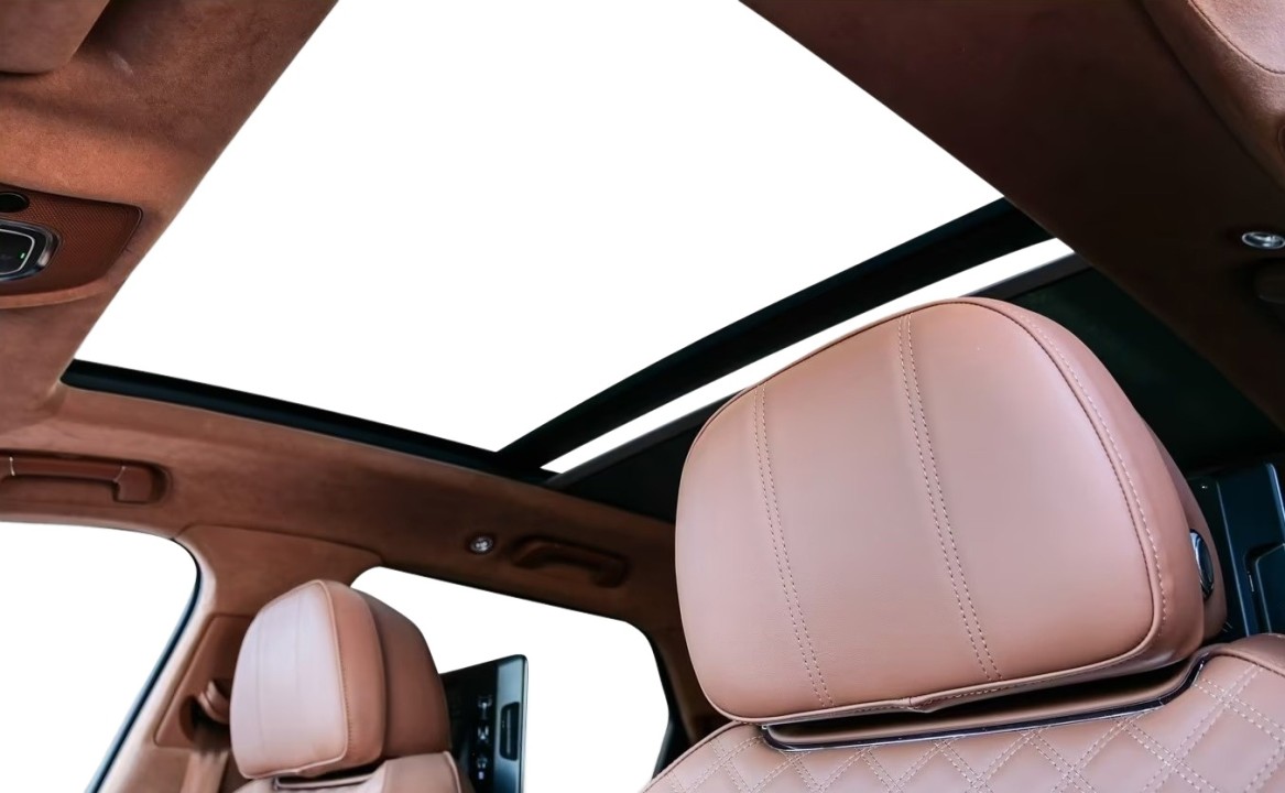 Bentley Bentayga V8 Azure - foto 19