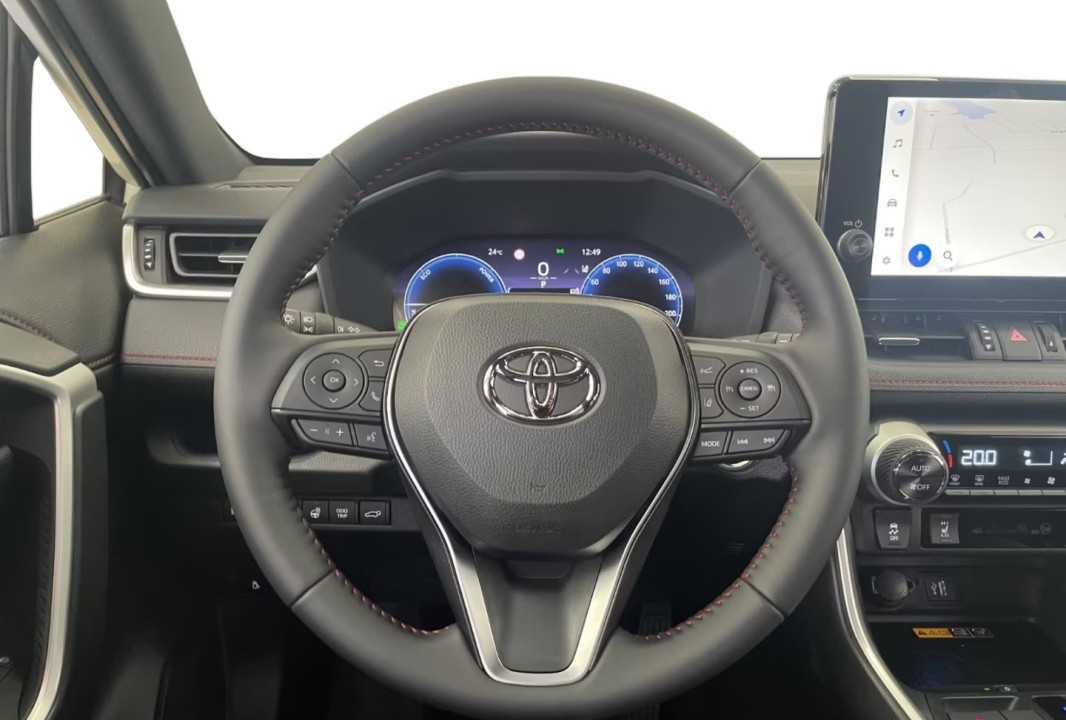Toyota RAV4 - foto 11