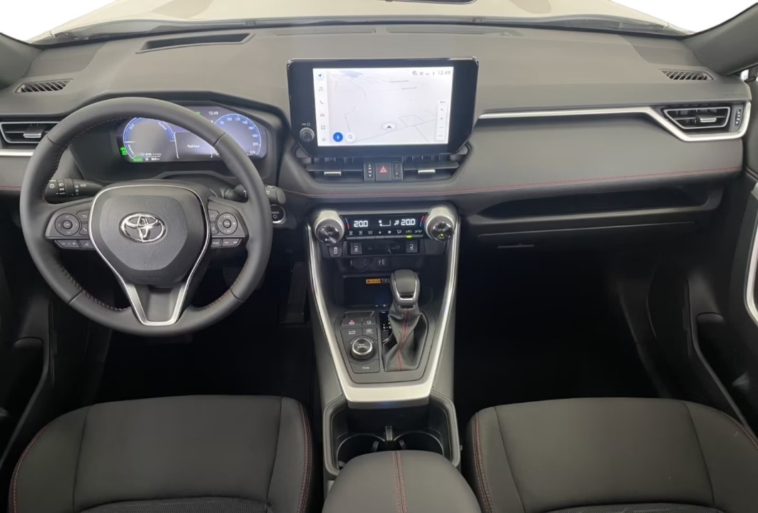 Toyota RAV4 - foto 10