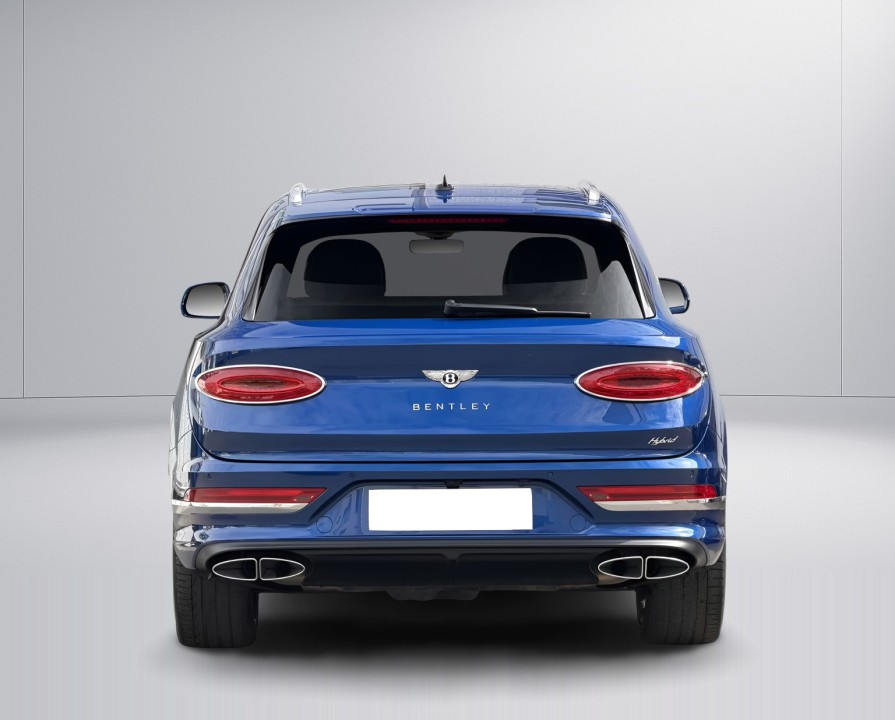 Bentley Bentayga Azure (3)