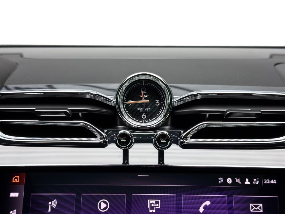 Bentley Bentayga - foto 21