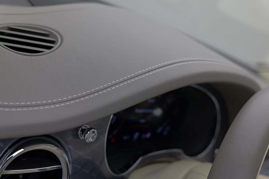 Bentley Bentayga V6 Hybrid - foto 23