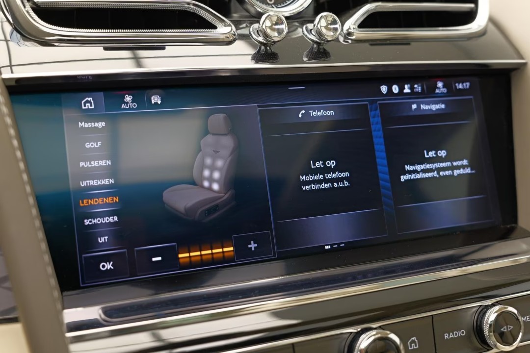 Bentley Bentayga V6 Hybrid - foto 29