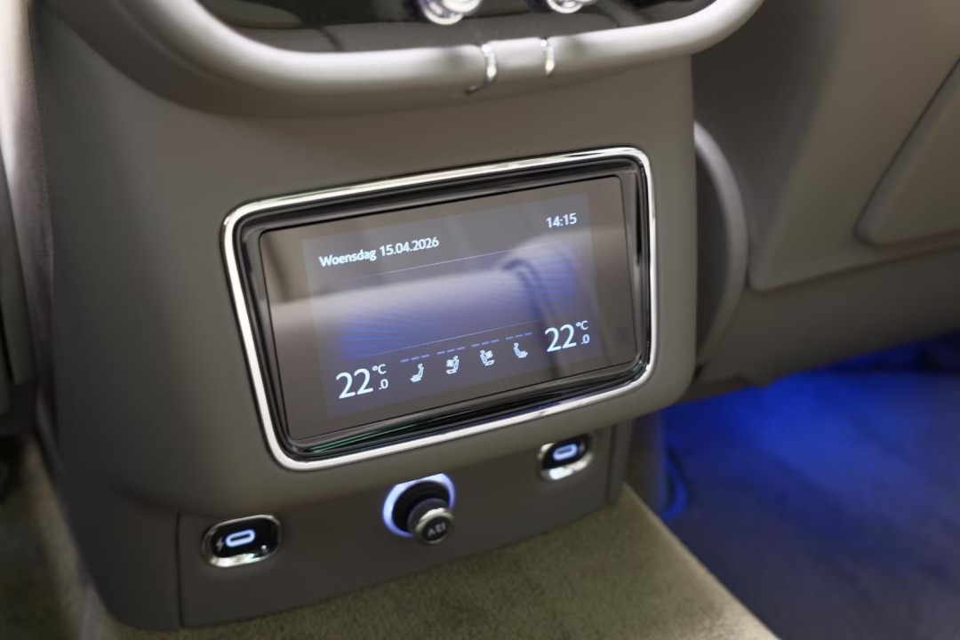 Bentley Bentayga V6 Hybrid - foto 18