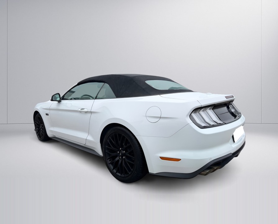 Ford Mustang GT Convertible (5)