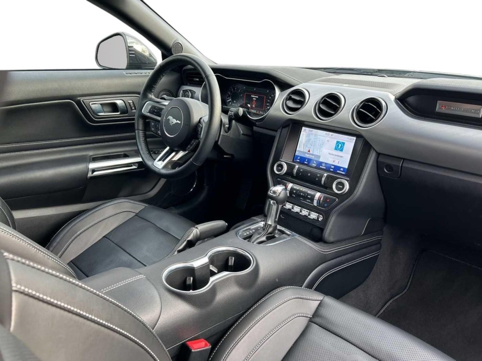 Ford Mustang Convertible - foto 7