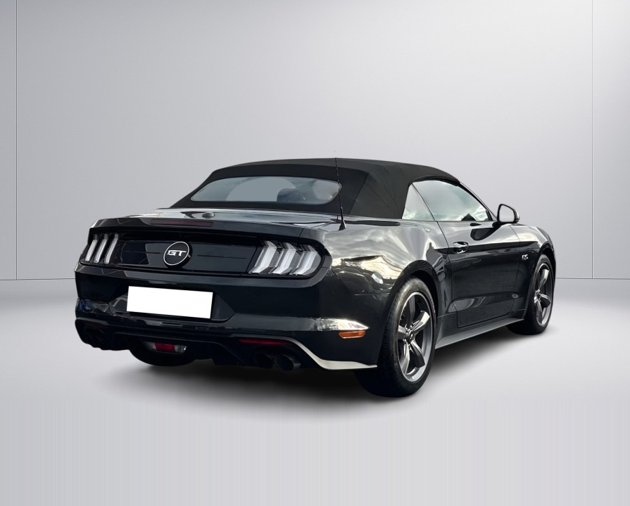 Ford Mustang Convertible (5)