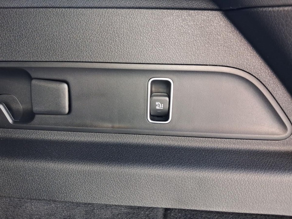 Mercedes-Benz GLE 53 - foto 22