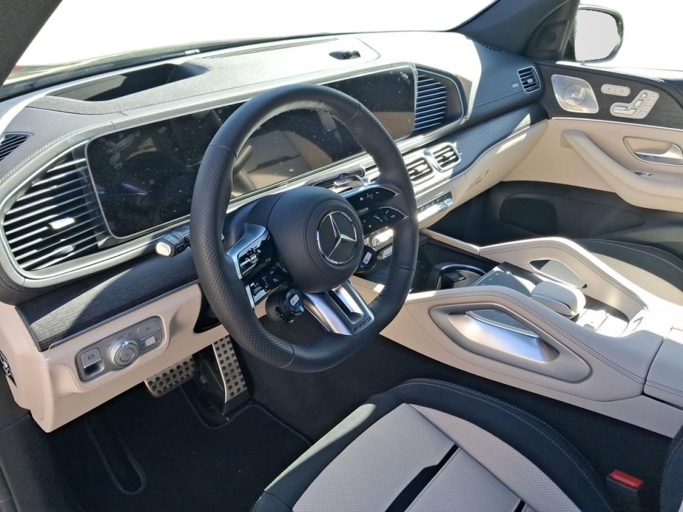 Mercedes-Benz GLE 53 - foto 11