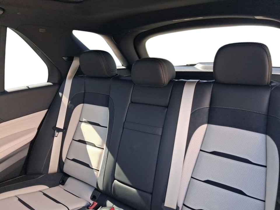 Mercedes-Benz GLE 53 - foto 20