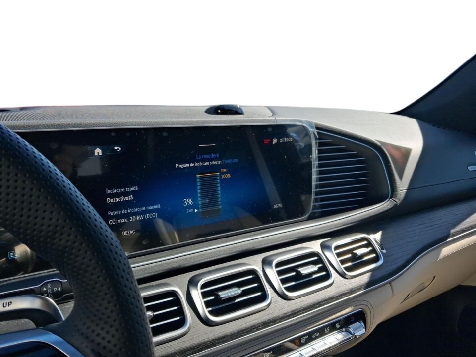 Mercedes-Benz GLE 53 - foto 14