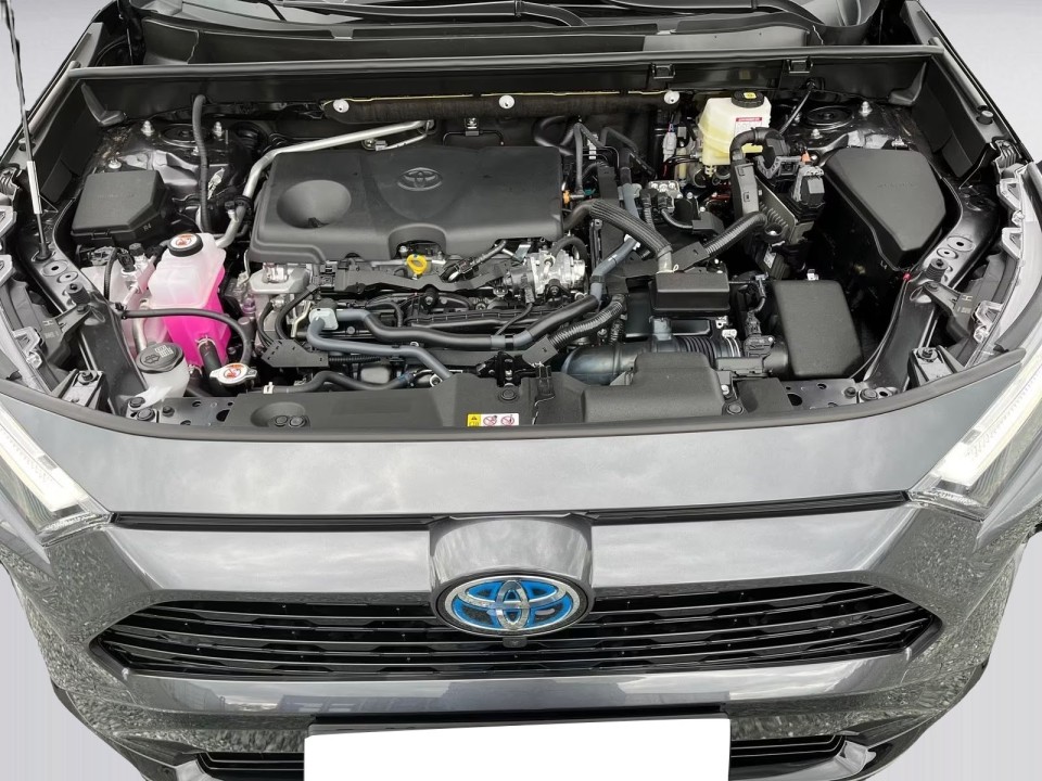 Toyota RAV4 - foto 23