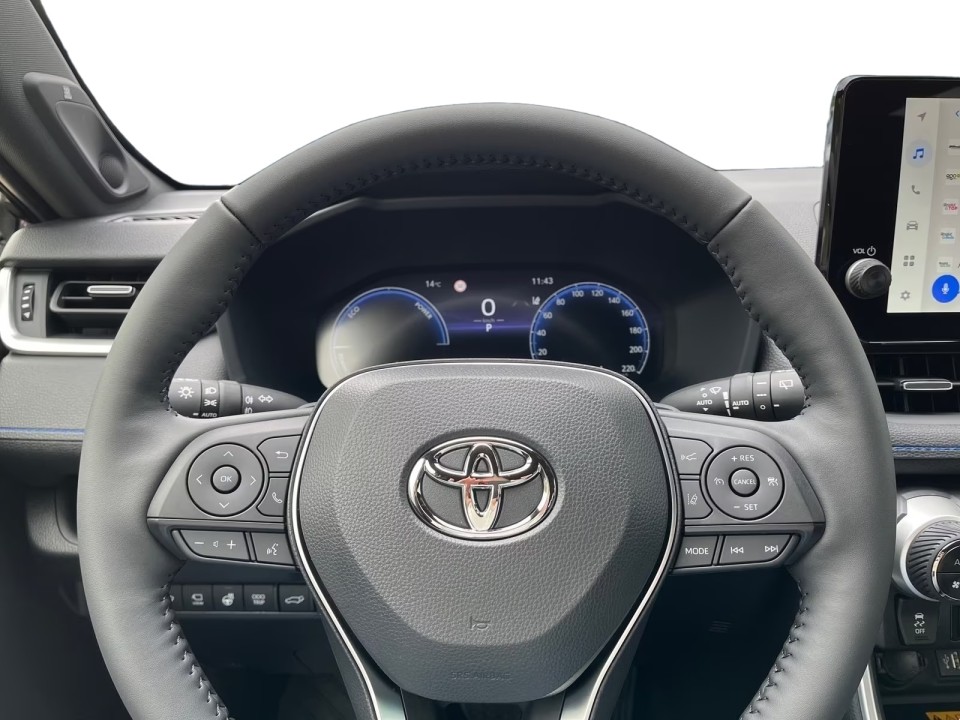 Toyota RAV4 - foto 12